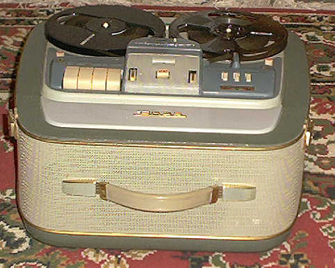 Grundig - Tonbandgert TK 35, Frontansicht